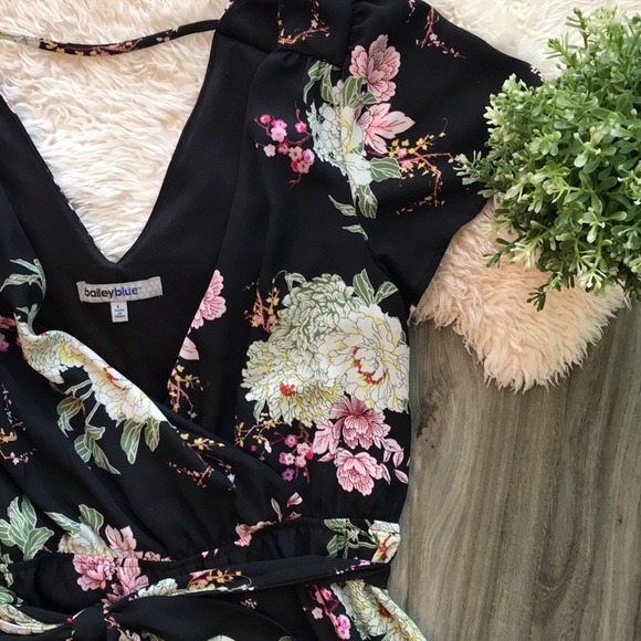 bailey blue Dresses & Skirts - Floral Jumpsuit